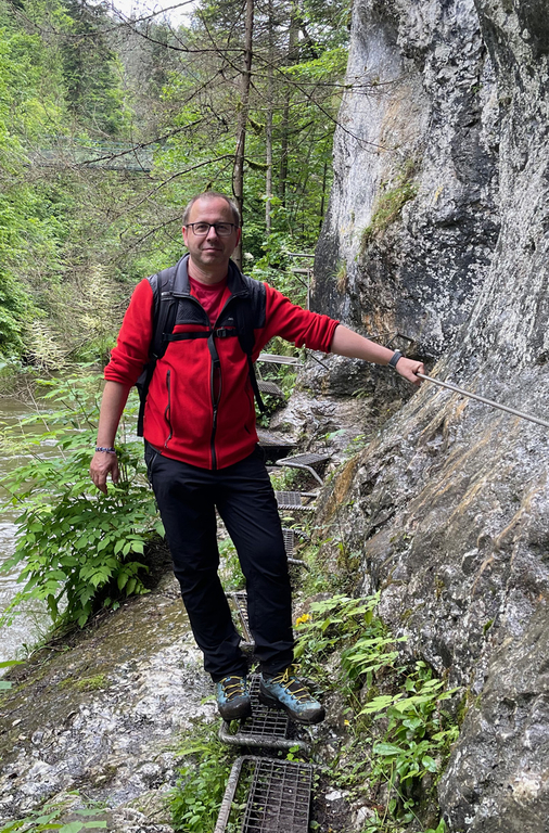 Oddział Łódzki PTG zaprasza na prelekcję prof. W. Pawlaka - Himalaje. Geograficzne impresje z Annapurną w tle