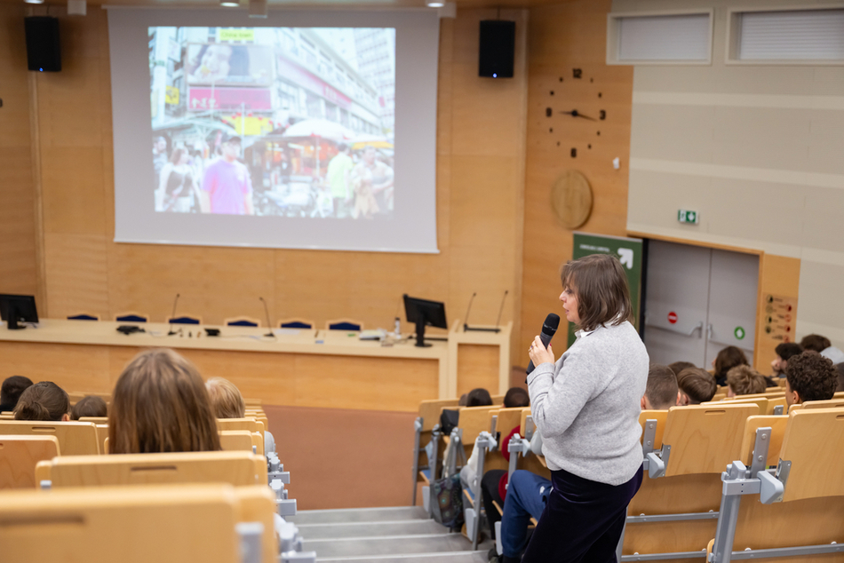 Wykład dla Uczniów prof. L. Wacheckiej -Kotkowskiej