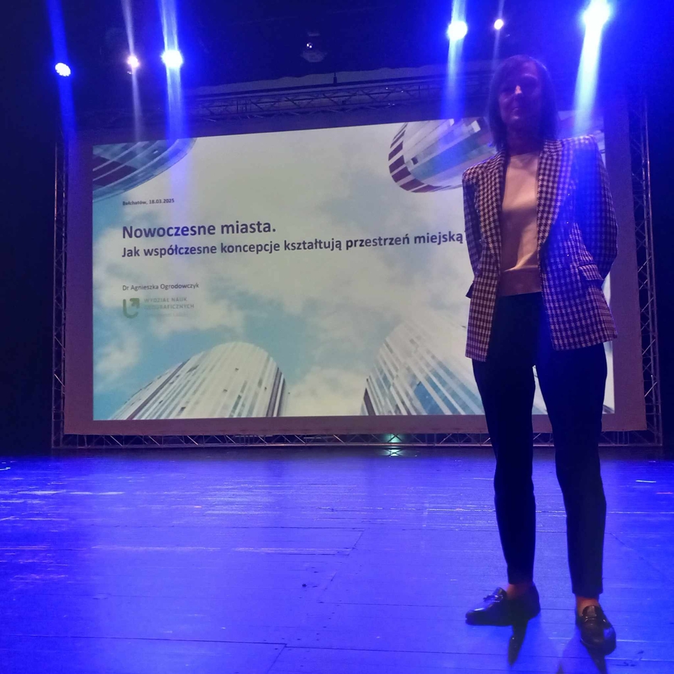 Sesja wyjazdowa Dnia Geografa w Bełchatowie