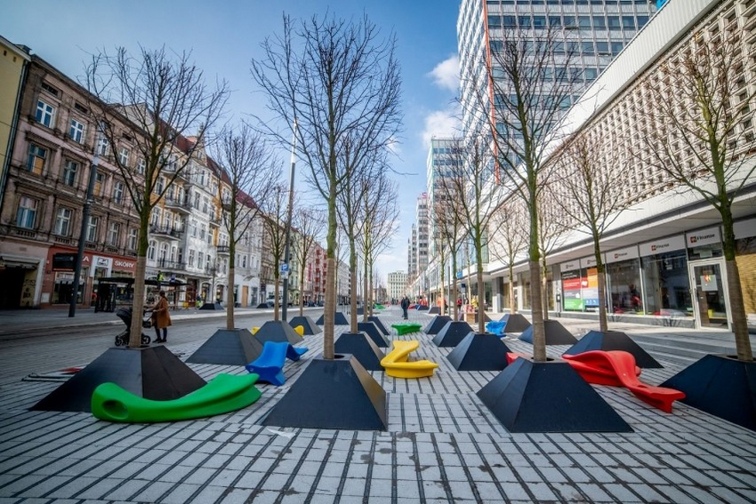 Ulica św. Marcin w Poznaniu. Ulica ta odznacza się wyjątkową wartością przestrzenną, historyczną i semantyczną.